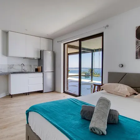 Villa L'oiseau Bleu 220m2 Vue 180, Giens & Porquerolles -